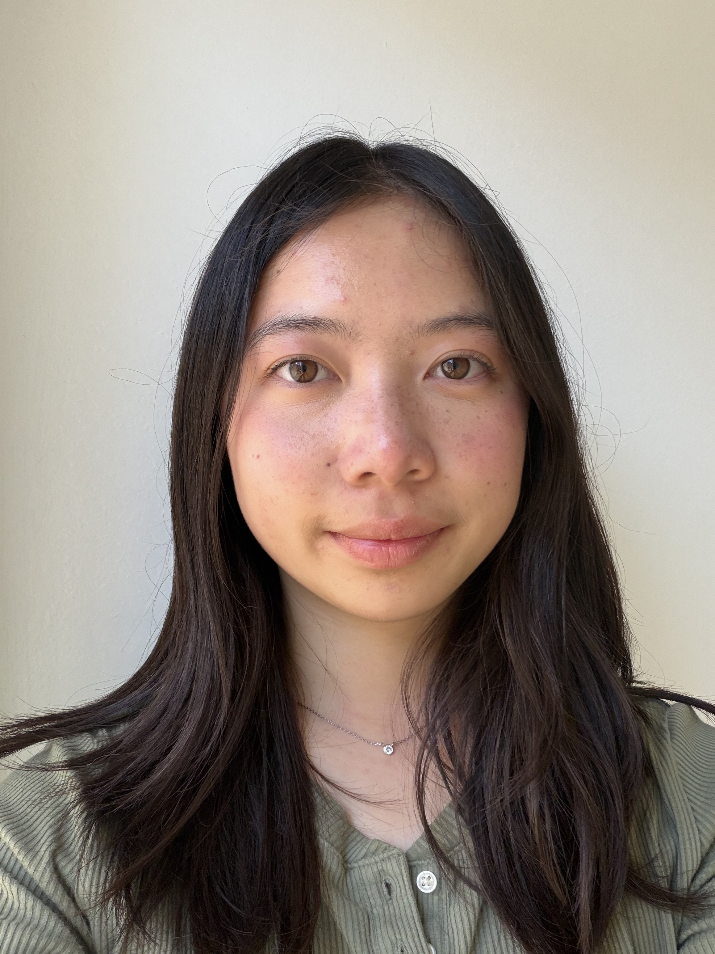 Image of Emily Tan